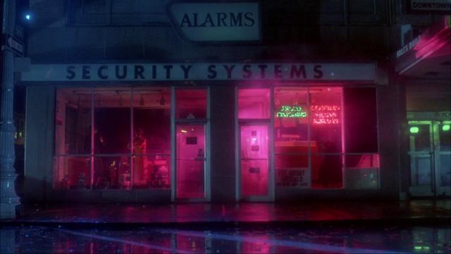 ׽ɱ¼/XYZɱ˷ Crimewave.1985.1080p.BluRay.x264-ROVERS 6.56GB-6.png