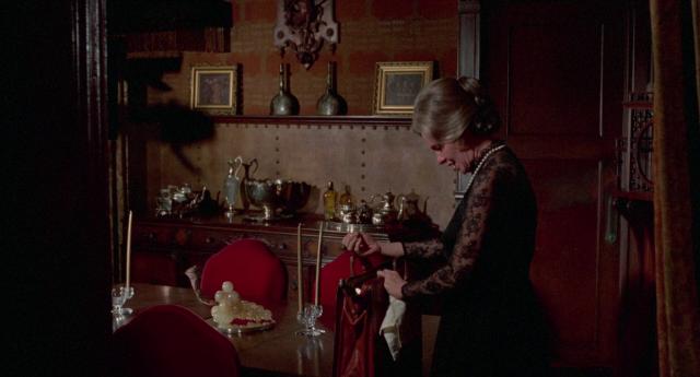 ˿/ʧİ˿ What.Ever.Happened.to.Aunt.Alice.1969.1080p.BluRay.x264.DTS-FGT 9.1-2.png