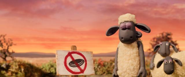 СФ2:ĩũ A.Shaun.the.Sheep.Movie.Farmageddon.2019.2160p.BluRay.x265.10bit.SDR.-7.png