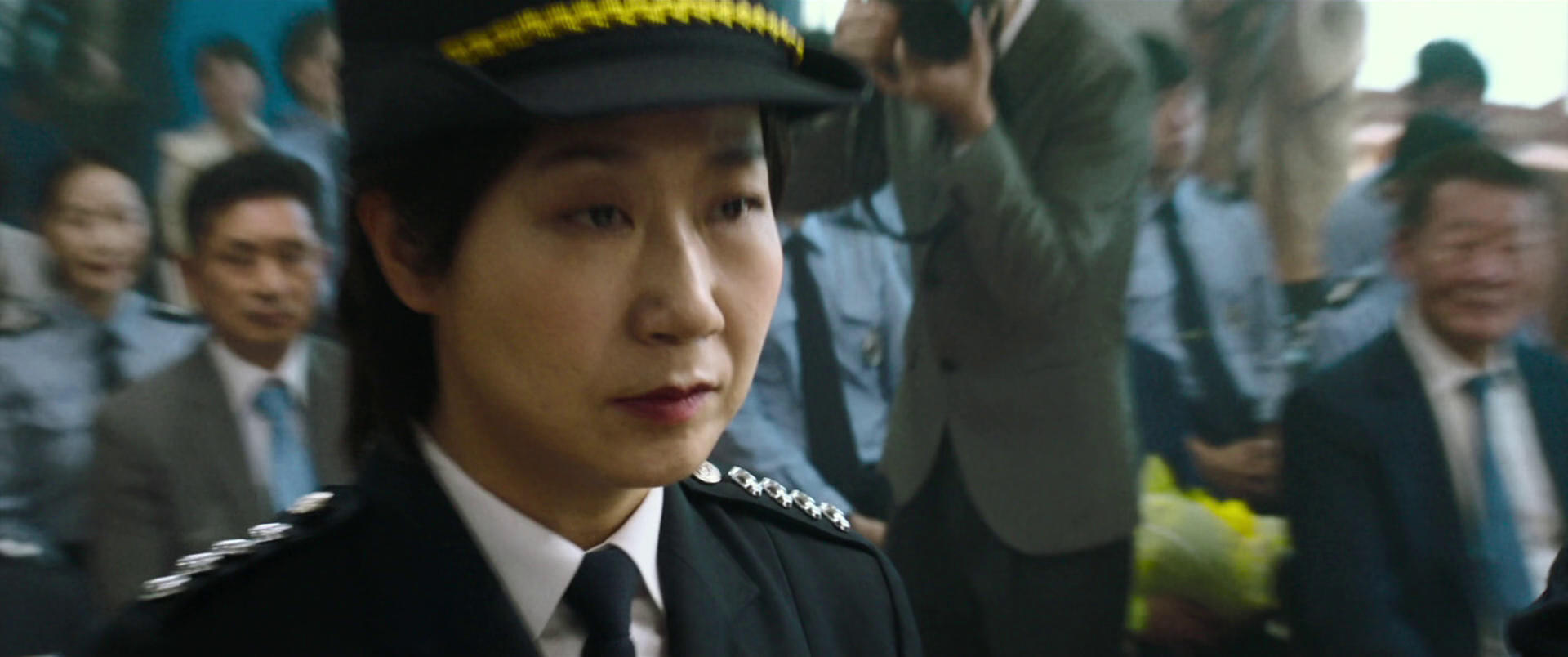 Ů Miss.and.Mrs.Cops.2019.KOREAN.1080p.BluRay.x264.DTS-CHD 10.07GB-2.png