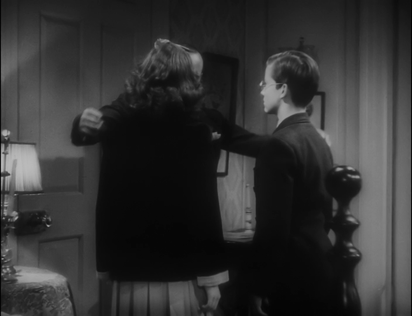 氮/ɯ.˿İ The.Strange.Love.of.Martha.Ivers.1946.1080p.BluRay.x264-PSYCHD 7.6-3.png