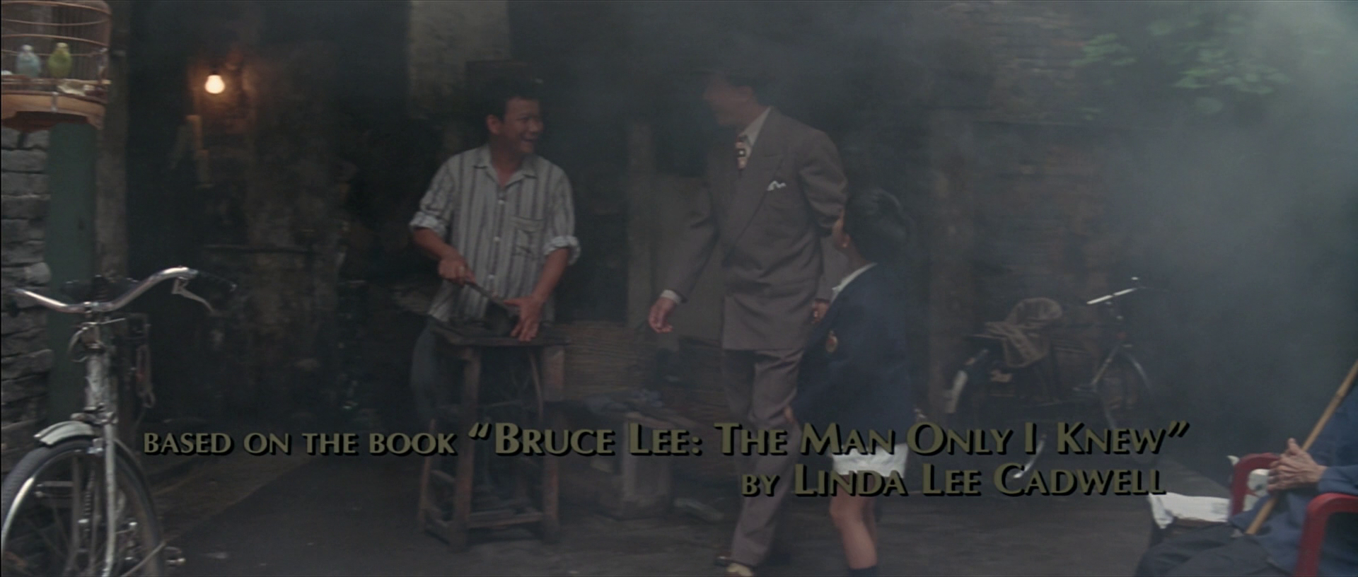 С/С Dragon.The.Bruce.Lee.Story.1993.1080p.BluRay.X264-AMIABLE 10.93GB-2.png