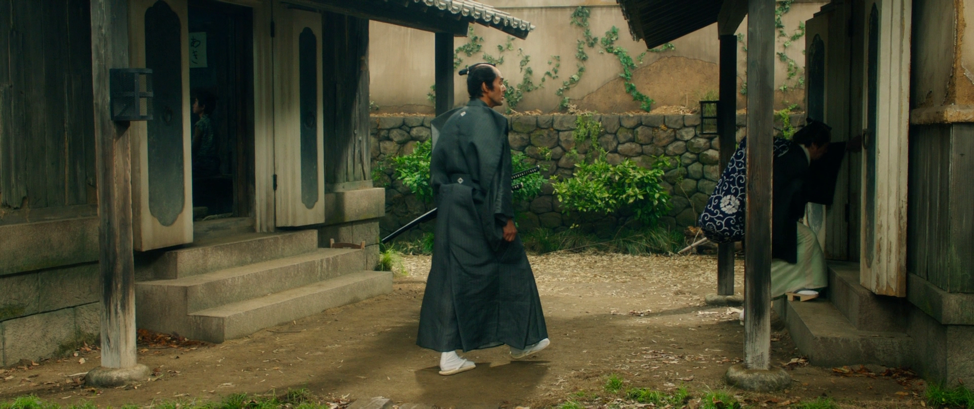 ʿ Flea-picking.Samurai.2018.JAPANESE.1080p.BluRay.x264.DTS-WiKi 9.75GB-2.png